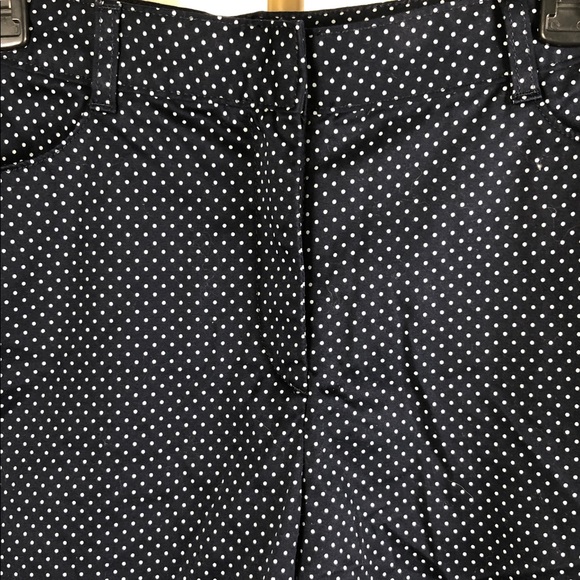 Polka Dot Navy Women's Shorts Sz 12 (B1) - Picture 2 of 7
